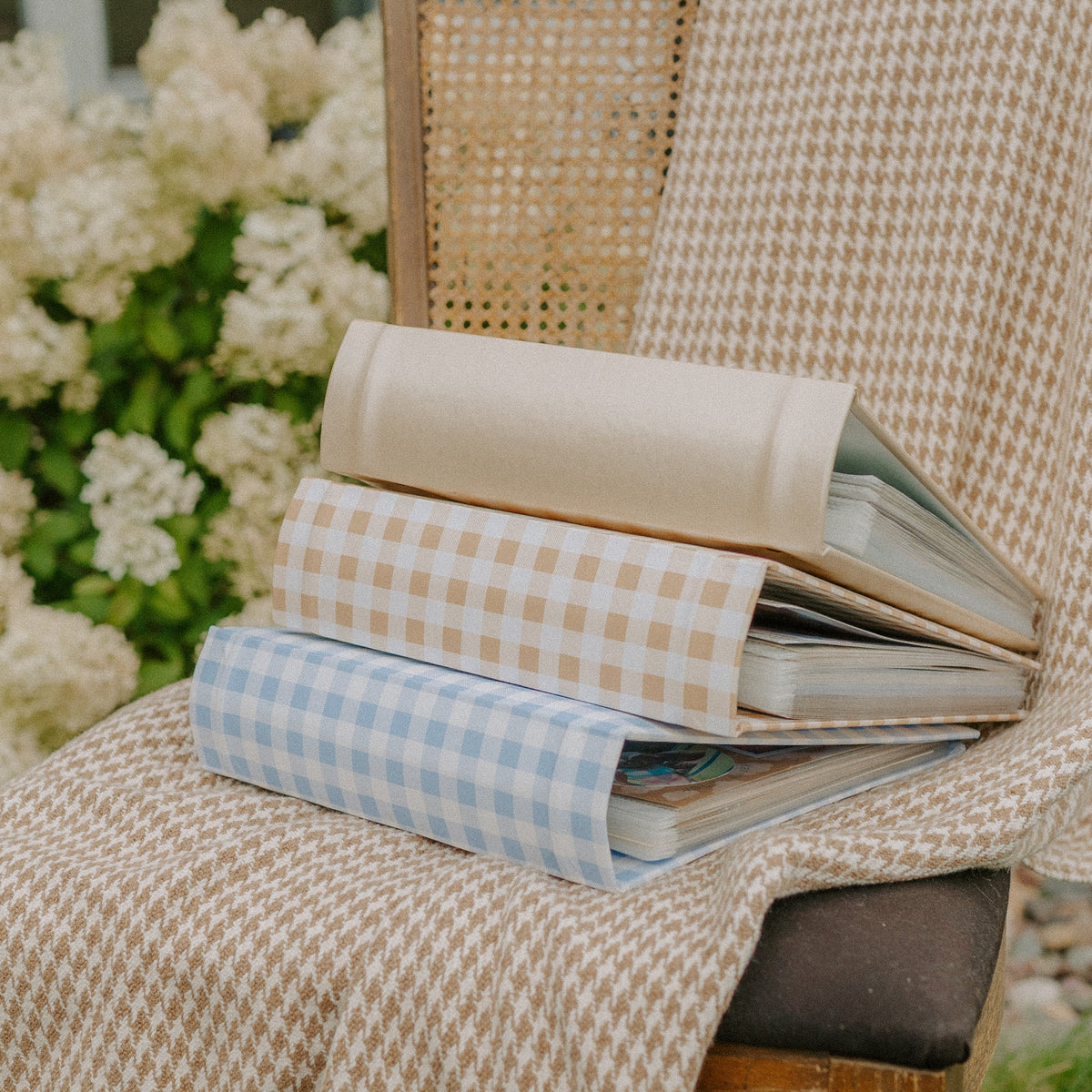 sand gingham scrapbook binder